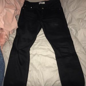 black skinny jeans